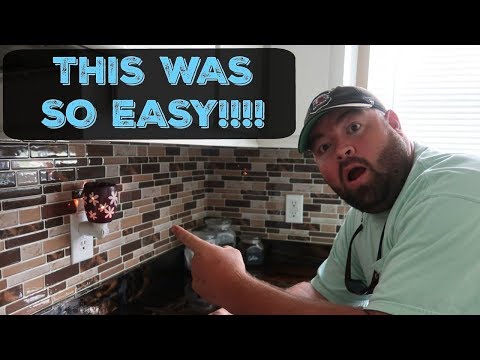 DIY | HOW TO INSTALL PEEL &amp; STICK VINYL TILE BACKSPLASH