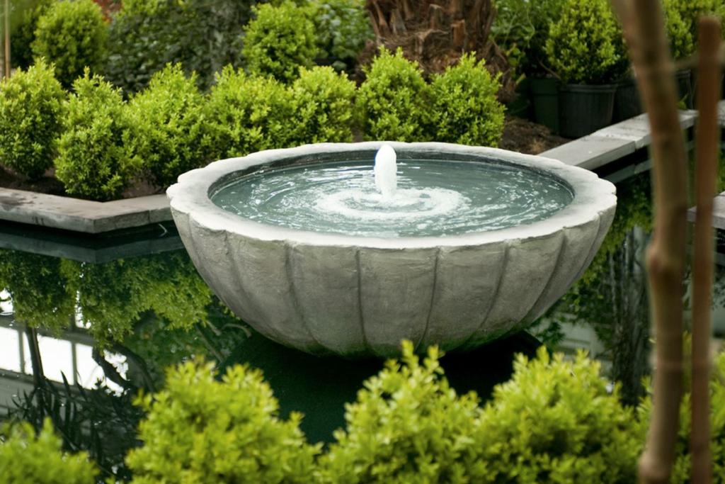 Vodna fontana kot del vašega vrta