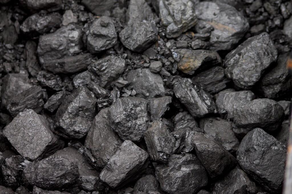 Premogovna industrija je eden poglavitvenih razlogov za globalno segrevanje