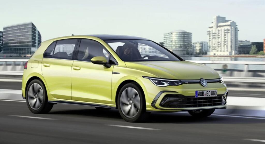 Volkswagen Golf je bil najbolj prodajan avto v Evropi leta 2021