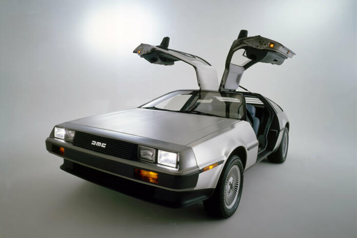 Legendarni DeLorean je prejel novo obliko, ki bo javnosti pokazana že ta mesec