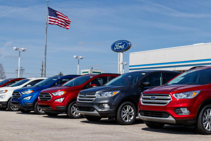 Lafayette - Circa April 2019: Local Ford Car and Truck Dealership. Ford sells products under the Lincoln and Motorcraft brands V