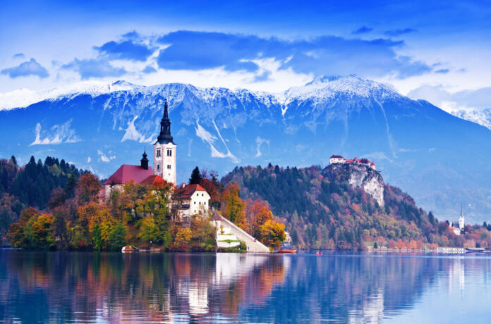 Bled with lake, island, castle and mountains in background, Slovenia, Europe