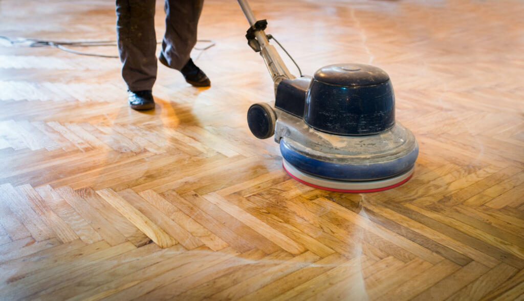 Home renovation, parquet sanding, polishin