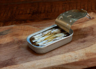 To so živila, ki jih morate kupovati, če želite prihraniti Sardine v konzervi.