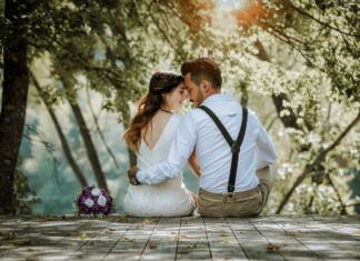 Kako se je v zadnjem letu podražila poroka? poroka