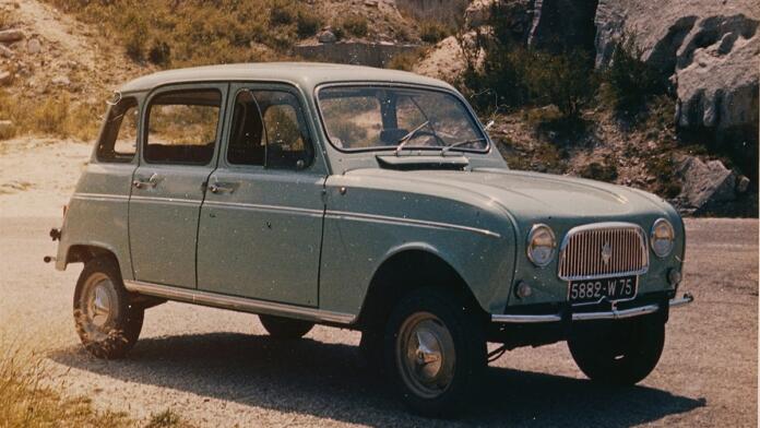 Renault 4, kot so ga vozili mnogi Slovenci