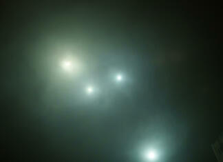 Mediji poročajo o NLP nad Slovenijo! Undefined flying objects in the sky. UFO.