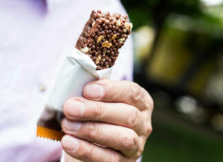 Strokovnjakinja opozarja na priljubljeno živilo: Vsi mislimo, da je zdravo, a je polno aditvov neznanega izvora! Proteinska plooščica.