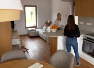 Mladi par iz Dolenjske privarčeval 180 tisoč evrov in zgradil sanjski dom Eva Hofmana in nova hiša.