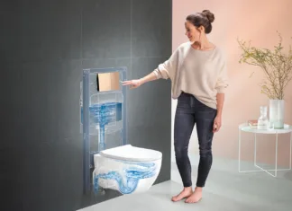 Varčujte z vodo s splakovanjem WC školjke WC