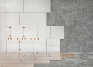 Ali se ploščice polagajo do vrha stropa? Ceramic tiles on the wall and floor in the install process. 3d illustration