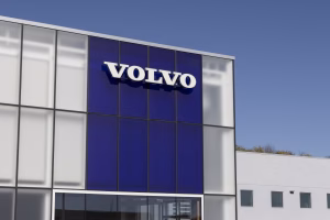 Volvo bo v naši regiji predstavil ‘cenovno dostopen’ električni avto: Na voljo bo čez dve leti