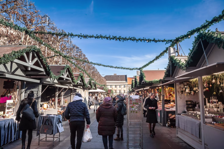 Klagenfurt, Austria, December 26, 2024: Picture of the klagefurt christmas market on neuen platz in december. Klagenfurt is a austrian city of carinthia.