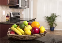 En predmet na mizi vam bo prinesel kup denarja: postavite ga na to mesto …