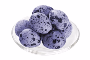 Ta tehnika pričara najlepša jajca s čudovitim vzorcem: ko jo boste preizkusili, boste pozabili na čebulne olupke