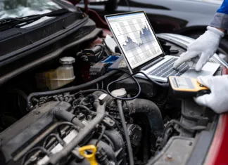 Ali morate na letni servis, če avto vozite malo? Tole pravijo strokovnjaki … Diagnostika avtomobila in popravilo elektronike pri mehaniku.