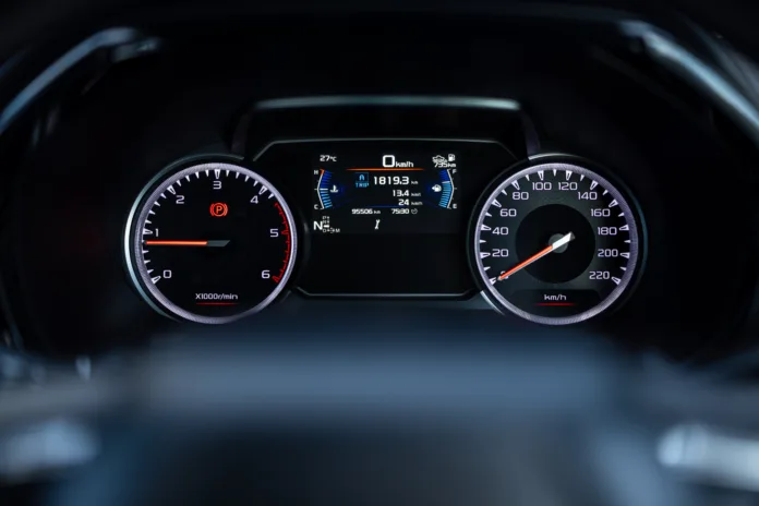 digital-dashboard-in-the-cardigital-dashboard-measures-car-speed-in-close-upcar-speed-meter-close-up-with-the-speed-driving-electric-car-digital-display-screen-car-digital-speed-meter-dashboard-modern-stockpack-istock Digital dashboard in the car,Digital dashboard measures car speed in close-up,Car speed meter close-up with the speed driving electric car digital display screen. car digital speed meter dashboard modern automobile illuminated panel. Car dashboard modern