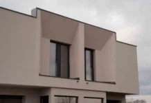 Najdražja napaka pri gradnji hiše ni streha, ampak okna Okna