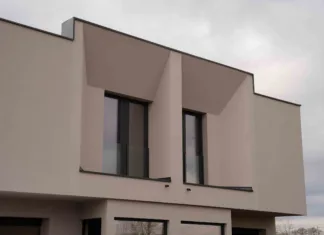 Najdražja napaka pri gradnji hiše ni streha, ampak okna Okna