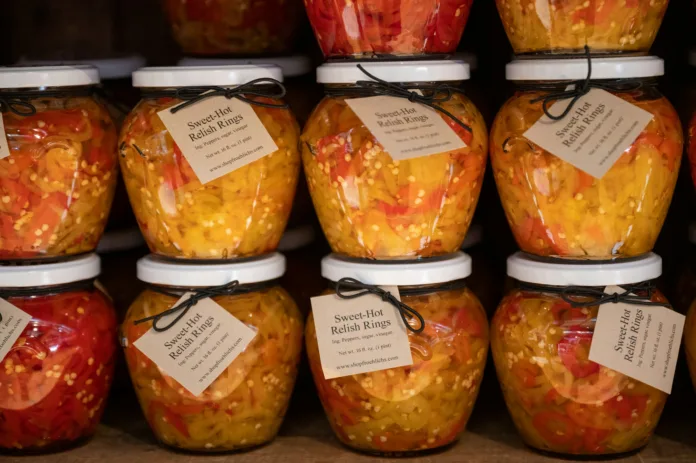 jars-of-pickled-vegetables-with-labels-on-them-stockpack-unsplash